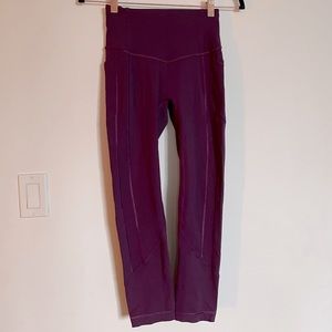 SOLD -LULULEMON  all the right places 25’ leggings